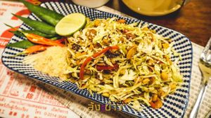 Tea Salad at Lhong Khao in Phuket