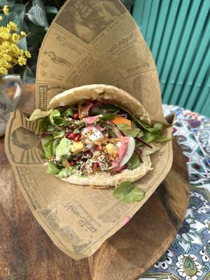   at La Cantine de Sam - Rue des Fossés Saint-Marcel in Paris