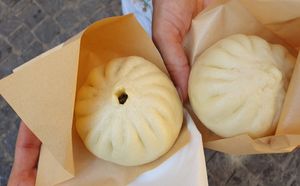 Baozi at Bao Zi in Milan