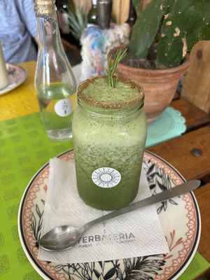 green smoothie  at Bumi Cocina - Yerbateria in Salento