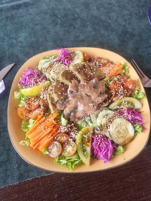 Salad with mushrooms at Bumi Cocina - Yerbateria in Salento