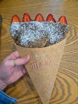 Vegan Nutella with strawberries at Mano Wraps in Busselton