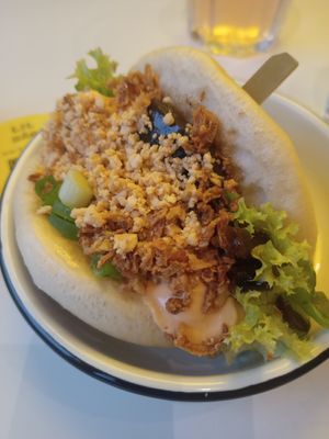 Aubergenius at Lil Bao  in Brussels