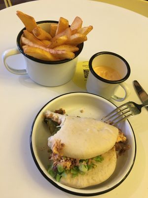   at Lil Bao  in Brussels