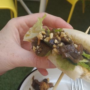 On avait déjà commencé a les manger avant que je pense à faire la photo at Lil Bao  in Brussels