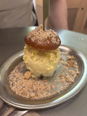 Deep fried mango bao  at Lil Bao  in Brussels