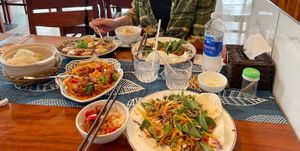 2 salads and 2 mains at Sữa Cafe in Hoi An