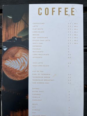 Lunch menu 2  at Tullah Lakeside Lodge in Tullah