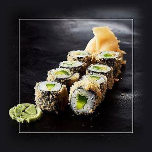 Mini Avocado – vegan at KOURO in Hannover