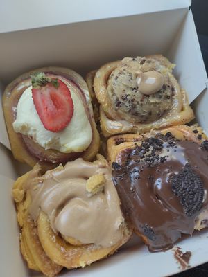 Oreo, Bueno, cookie dough and strawberries and cream at Cinnamood in Mannheim