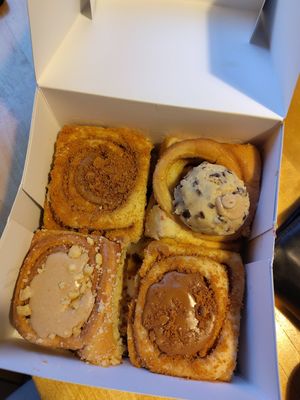 Cookie dough, Bueno und 2x Spekulatius at Cinnamood in Mannheim