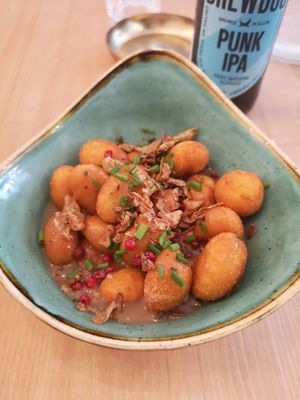 Fried gnocchi with peppercorn sauce at Pastan Brighton in Brighton