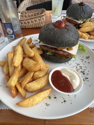 Beyond Burger 🍔   at 1835 Coffee Lab in Puerto Ayora