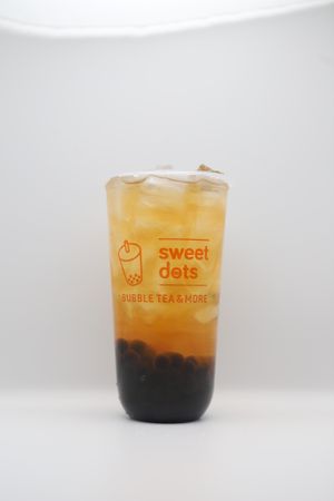 Grape Fruit tea at Sweet Dots in Nashville