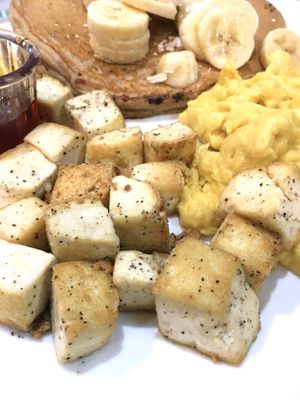 Vegan square breakfast with tofu at Square Cafe in Pittsburgh