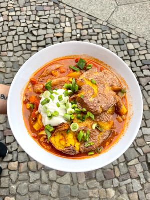 Chili sin Carne with crunchy smashed oven potatoes at HAPPA Restaurant in Berlin