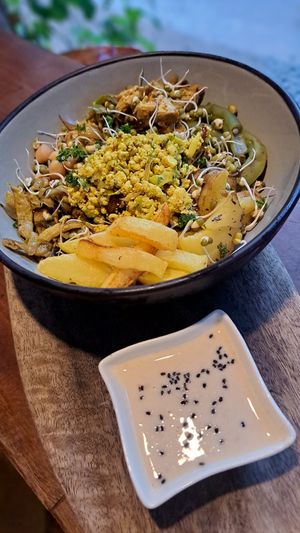  at Squeeze Me in Mirissa