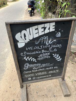 music is really good there   at Squeeze Me in Mirissa