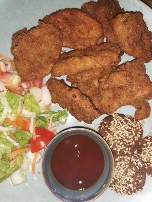 Jackfruit "fish" at Squeeze Me in Mirissa