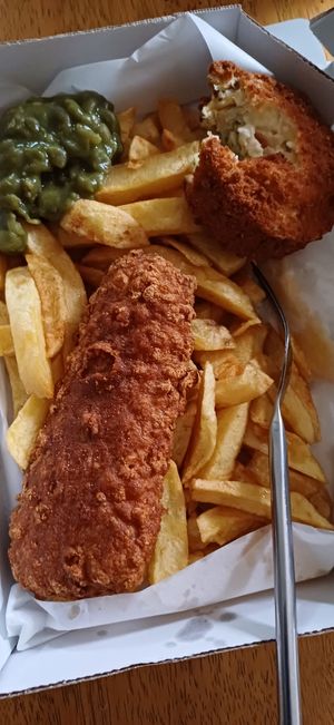 Vegan fish and a fishcake (new addition to menu) at Elland Fish & Chips in Elland