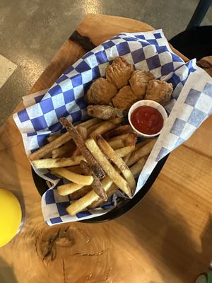 Kids nuggets   at Stone Hound Brewing Company in Williamsburg