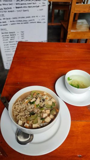 Ramen and ginger tea at The Jackfruit Vegan Cafe in Dikwella