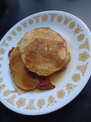 Bakin & Panny cakes at Seitanic Jax in Jacksonville