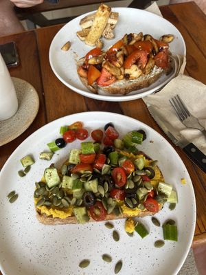 sourdough bread with tomato & mushrooms on vegan cream cheese + tofu & sourdough bread with pumpkin hummus and veggies  at Lazy Bird in Koh Lanta