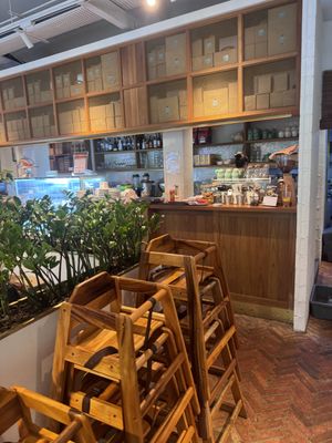 Counter   at Privé - Botanic Gardens in Central Singapore