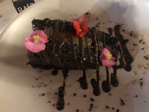 torta de chocolate at Raiz Plant Mood in Buenos Aires