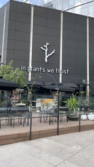 Afuera  at Raiz Plant Mood in Buenos Aires