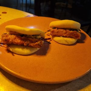 mini baos broaster at Raiz Plant Mood in Buenos Aires