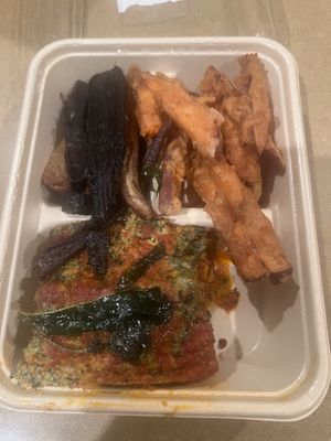   at Erewhon Market - Studio City in Studio City