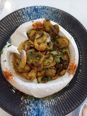 Hummus with mushrooms at Ogen in Hua Hin