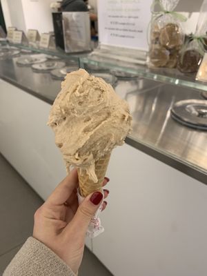 Hazelnut ice cream   at Gelateria Guidi in Como