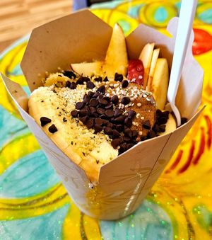 Dragon Fruit Loot Bowl (huge) at Hempy's Shake and Wake in Wailuku