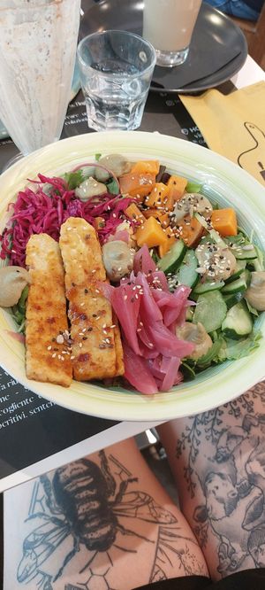 Power bowl vegan - 13 € at Home - Sapore di Casa in Trieste