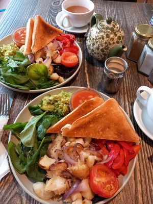 Vegan breakfast at Archies in Louth