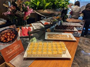 Desserts at Cha Lounge in Taipei