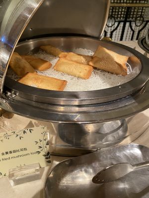 Yumm  at Cha Lounge in Taipei