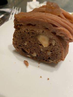 Choc nut cake   at Cha Lounge in Taipei