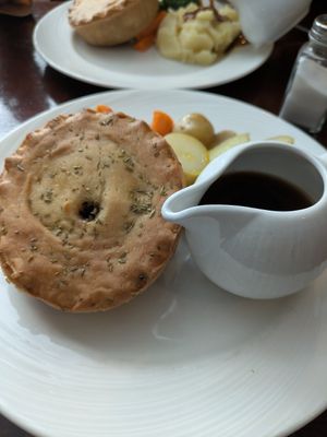 Vegan mushroom pie, vegan gravy, steamed veg and boiled new potatoes. at The Red Lion in Badlesmere