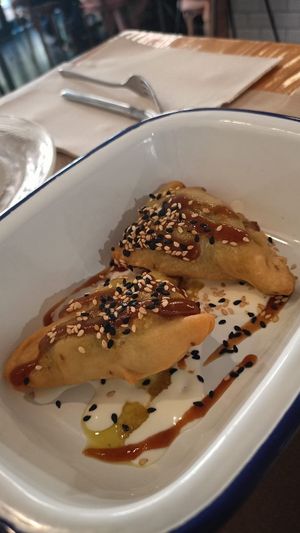 Samosas de Anita at El Perro de San Roque in Aguilar De Campoo