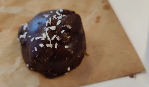 Wild Bounty at Wild & The Moon - Arnold Schönberglaan in Amsterdam