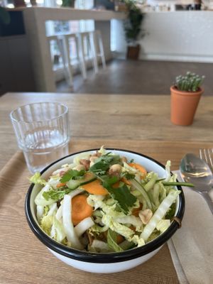 JACK’S BOWL  at Wild & The Moon - Arnold Schönberglaan in Amsterdam