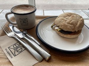 Chai latte with almond mylk (more spiced than I’m used to) and Wild veggie sandwich (hard/dry bread and bland filling) at Wild & The Moon - Arnold Schönberglaan in Amsterdam