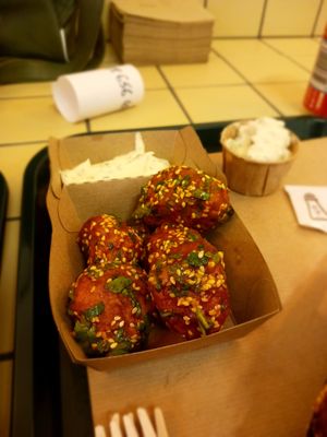 Buffalo wings at Tastebuds in Antwerpen