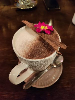  at Wonderland Café in Santiago