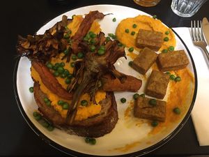 Vegan dish in spring 2023  at Diploid in Lyon