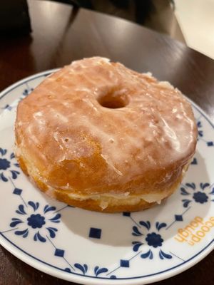 Basic dought at Scoop 'n Dough in Cascais